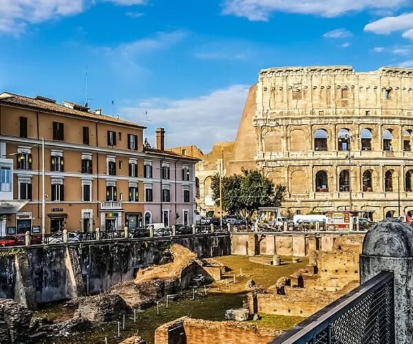 Rainbow Mountain Red Valley